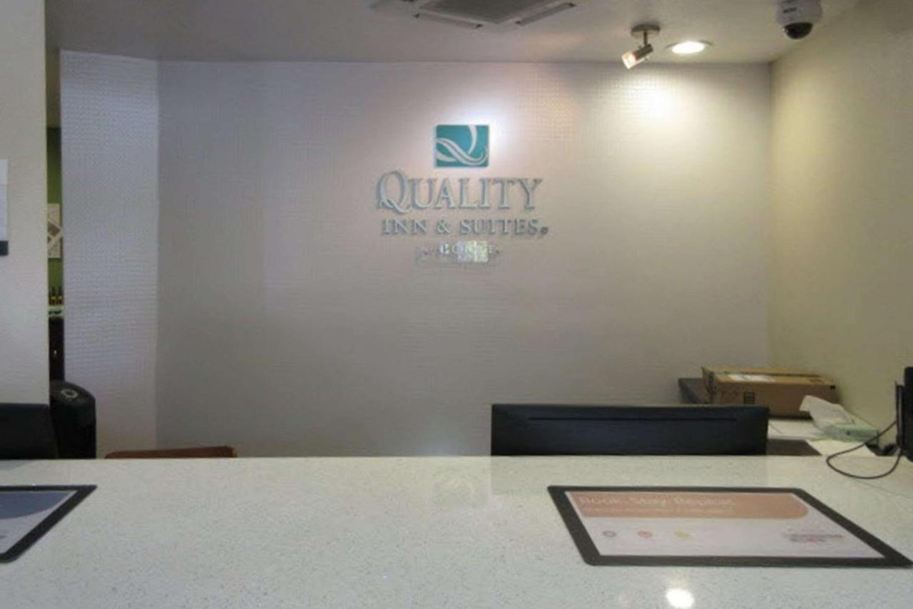 Quality Inn & Suites Fresno Northwest Buitenkant foto