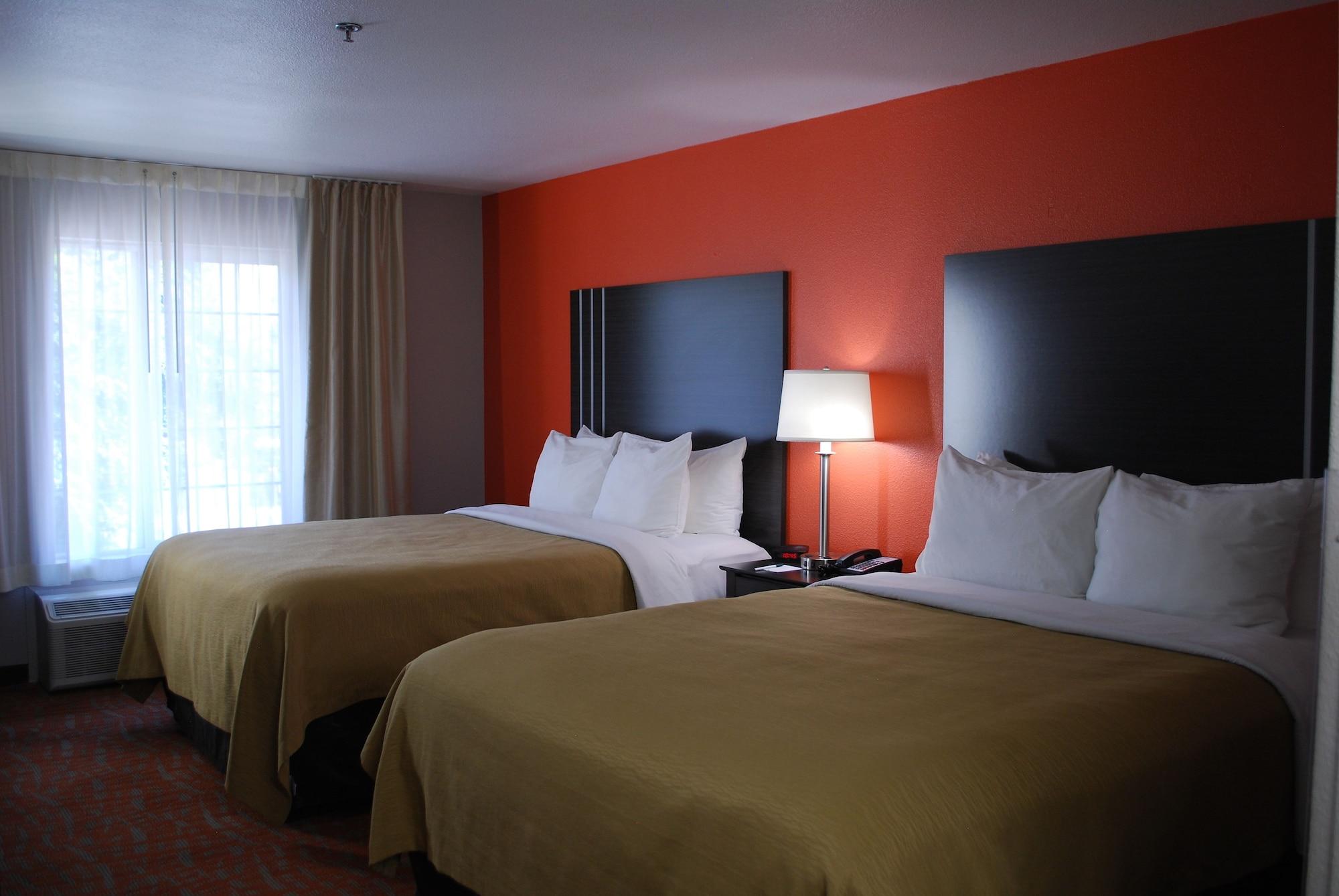 Quality Inn & Suites Fresno Northwest Buitenkant foto