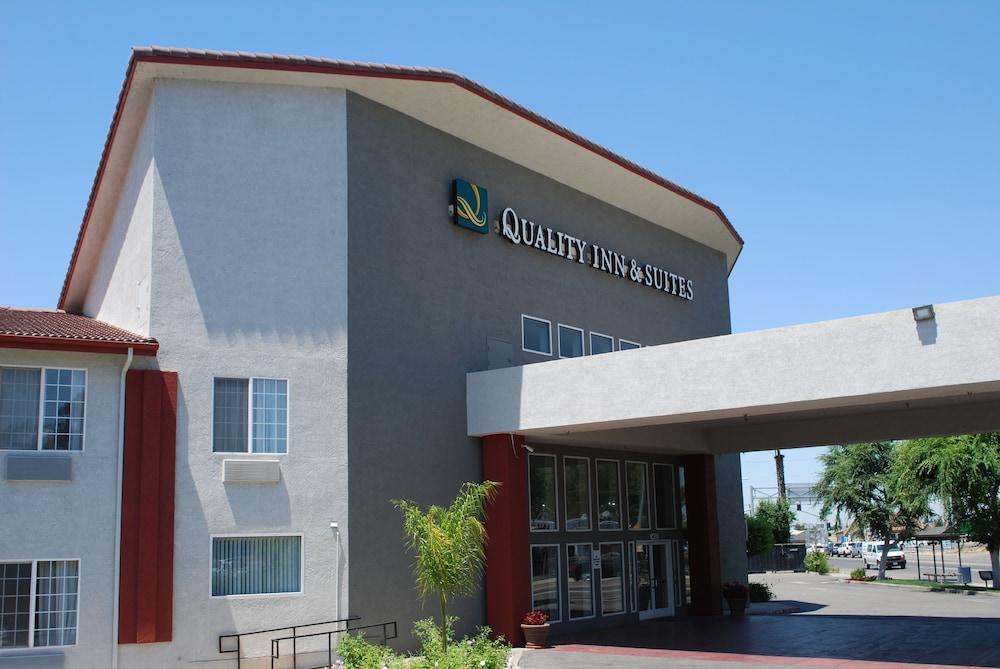 Quality Inn & Suites Fresno Northwest Buitenkant foto